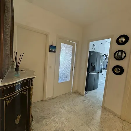 Apartamento Elegant Riviera With Large Sunny Terrace